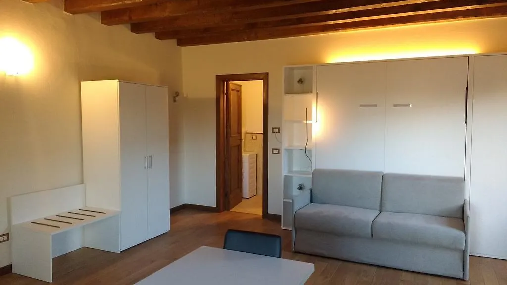Villa Conti Zambonelli San Giovanni in Persiceto 0*,  Italy